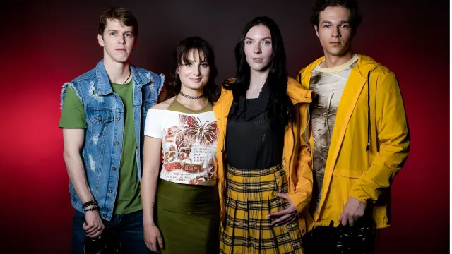 The last humans on Earth had passionate sex to save humanity