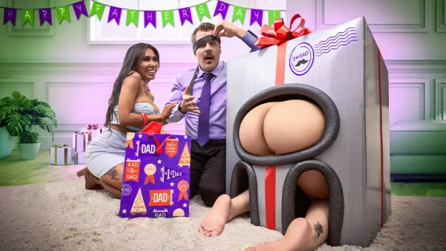 Daddy's Glad: Wife and stepdaughter give assholes instead of socks on father's holiday