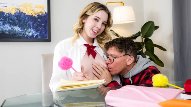 A student sold her body to her brother for help with her studies, screaming with excitement and a deal